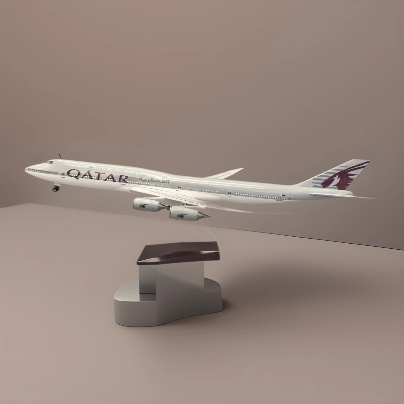 Home Decor Qatar - B747 Airplane Model 1:130 Scale Aircraft