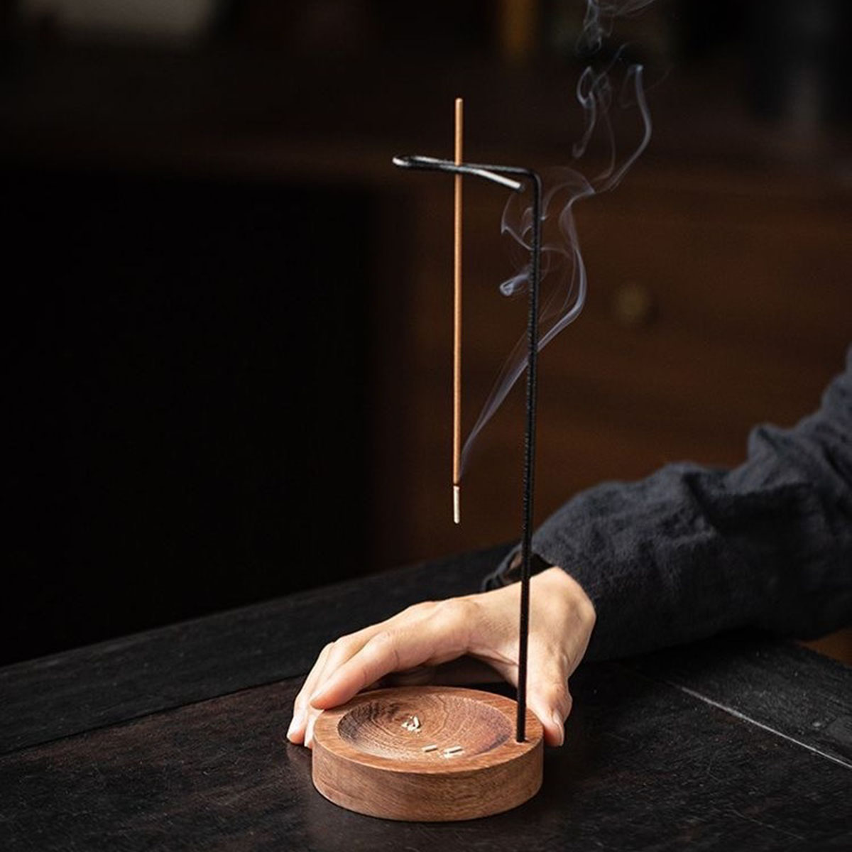 Creative Upside Down Incense B - Incense Stick Holder 评论和价格