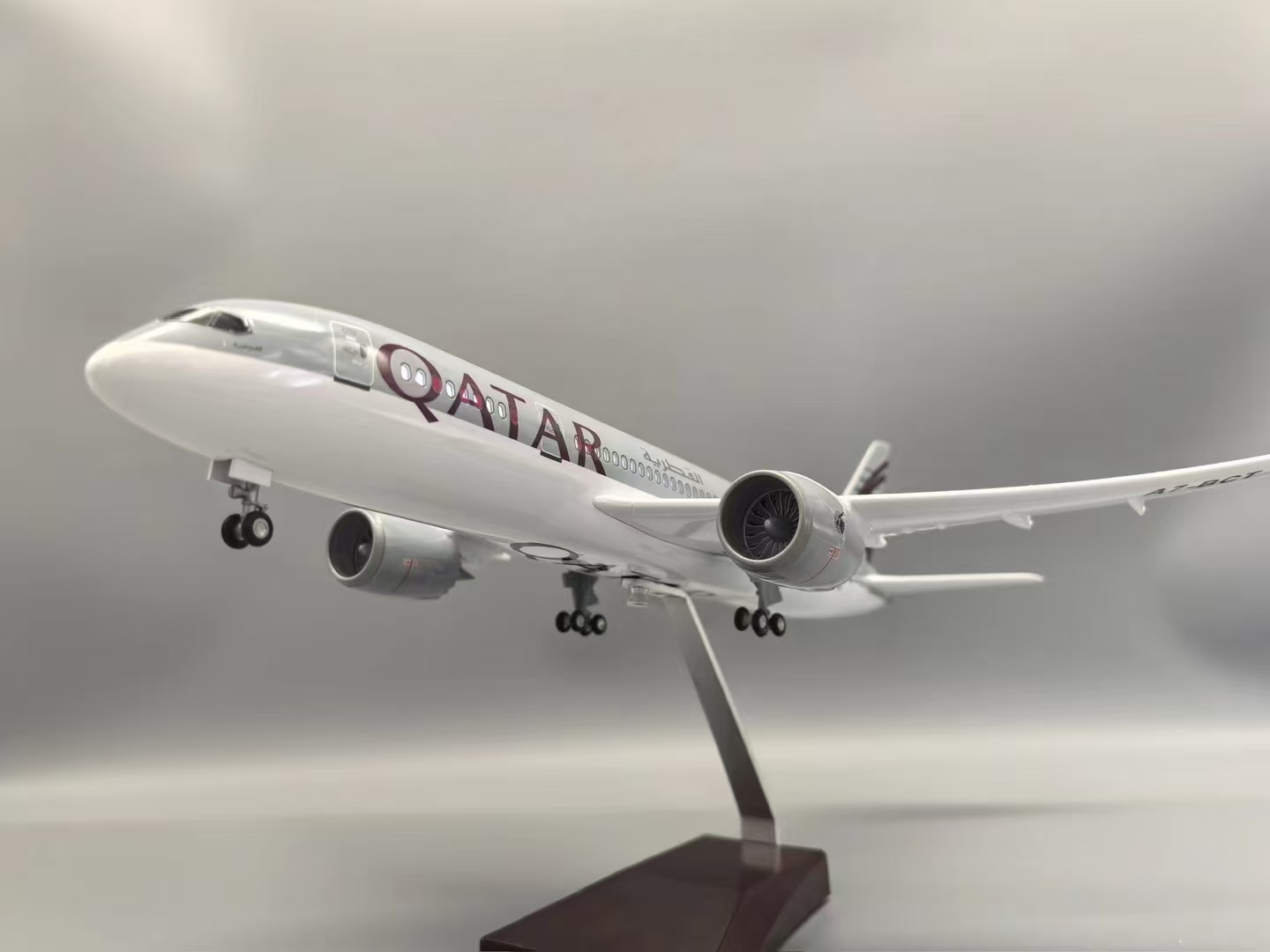 47cm 1/130 Scale Qatar B787 Re - Home Decor Qatar 评论和价格