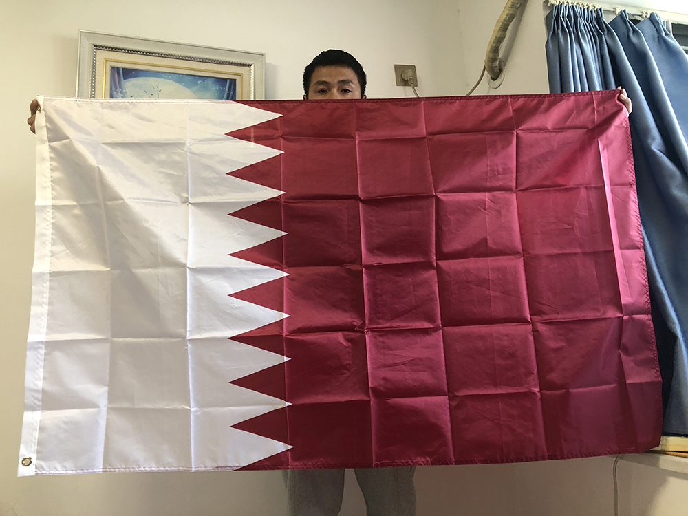 SKY F LAG Free Shipping Qatar  - Home Decor Qatar 评论和价格