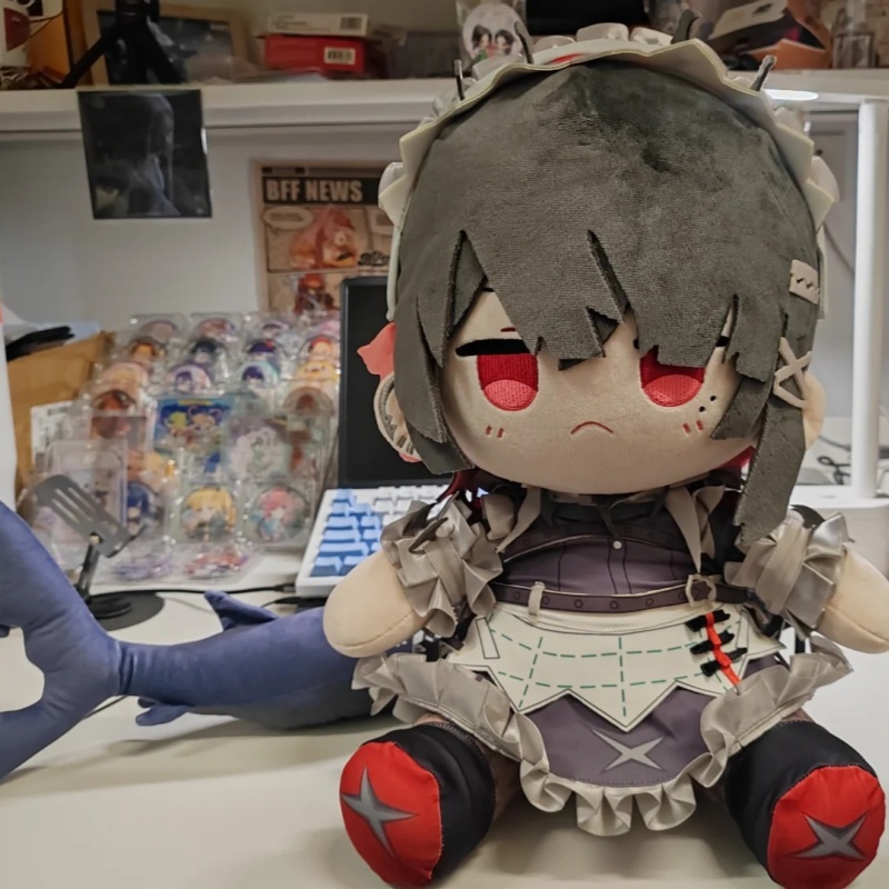 Original 40cm Shark Girl Ellen - Decorative Throw Pillow 评论和价格