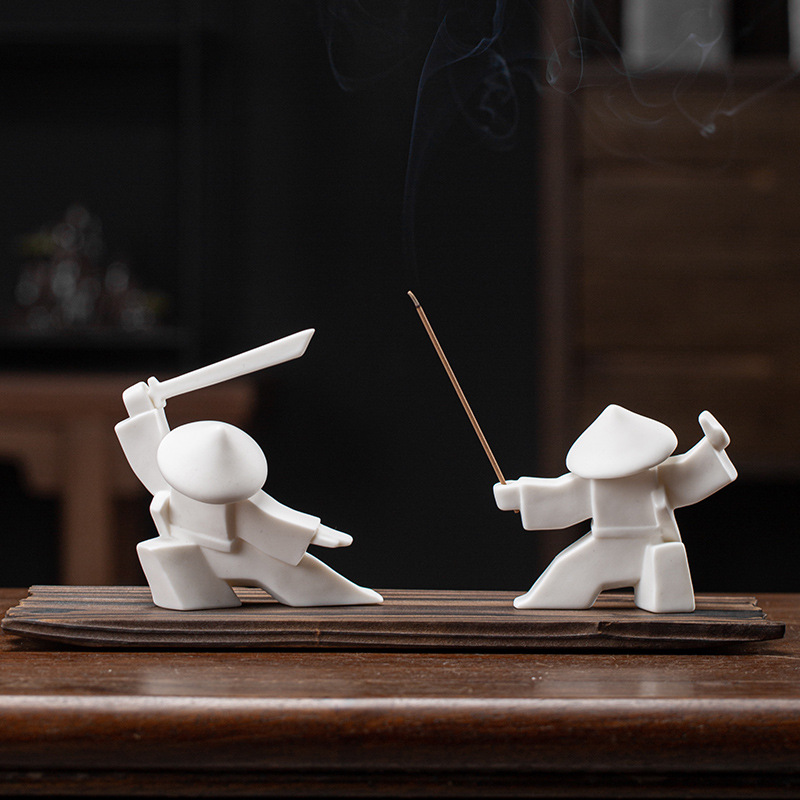 Swordsman Chivalrous Expert Ce - Incense Stick Holder 评论和价格